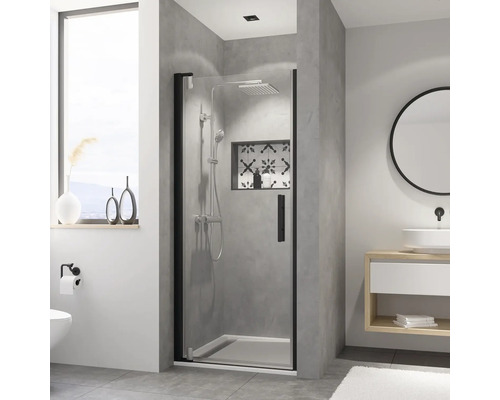 Salle de bain moderne avec cabine de douche, lavabo et miroir