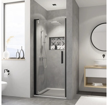 Salle de bains moderne avec douche, lavabo et miroir
