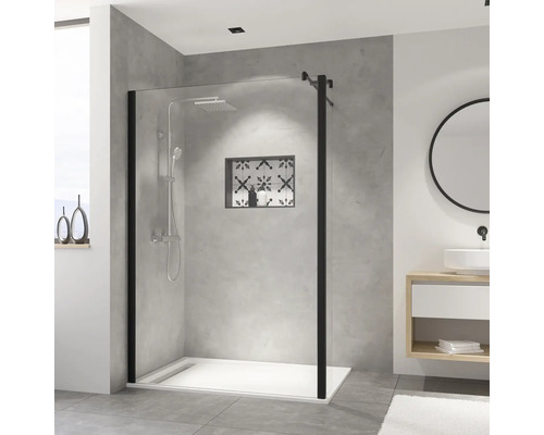 Douche à l''italienne avec cadre noir et receveur blanc dans une salle de bain moderne.