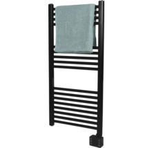 Sèche-serviettes noir avec une serviette