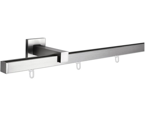 Gardinenstange aus Metall mit Gardinenhaken