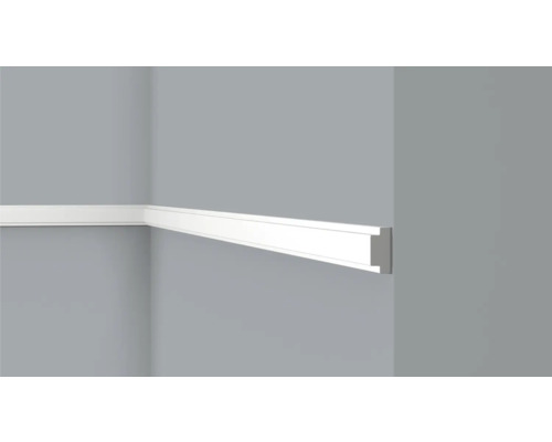 Baguette murale C18 Set de 30 pces de 2 m x 14,5 x 30 mm Panneau mural sur un mur gris
