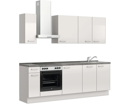 Komplette Küche mit Spüle, Herd, Dunstabzugshaube und Schränken