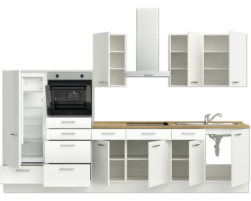Komplette Küche mit Kühl-Gefrierkombination, Backofen, Kochfeld, Dunstabzugshaube, Spüle und Schränken