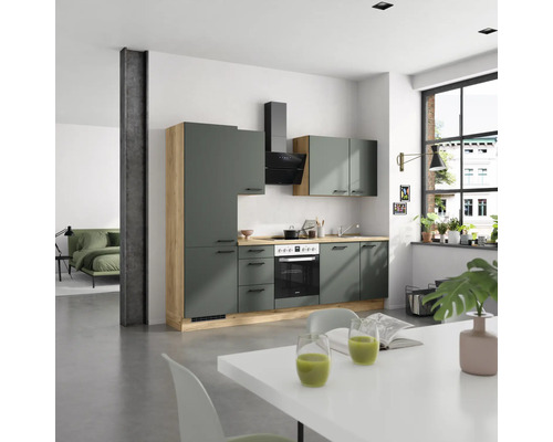 Cuisine moderne avec façades grises, accents de bois clair et coin repas avec table blanche