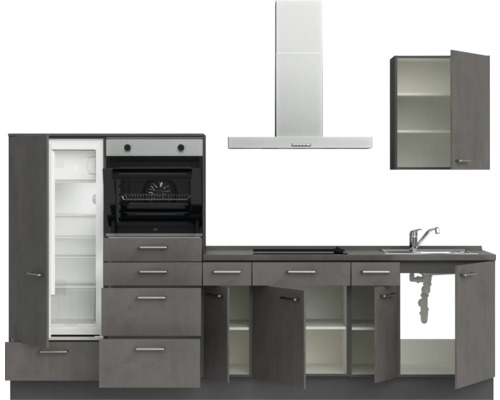 Komplette Küche mit Kühlschrank, Backofen, Dunstabzugshaube, Spüle und Stauraum