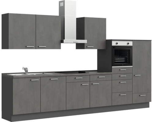 Komplette Küche mit Spüle, Kochfeld, Backofen, Dunstabzugshaube und Schränken in Betonoptik