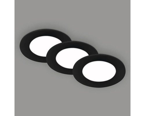 Trois spots encastrables à LED ronds