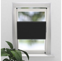 Store plissé noir à la fenêtre