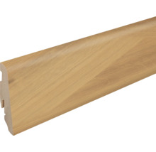 Holzfußleiste mit abgerundeter Kante