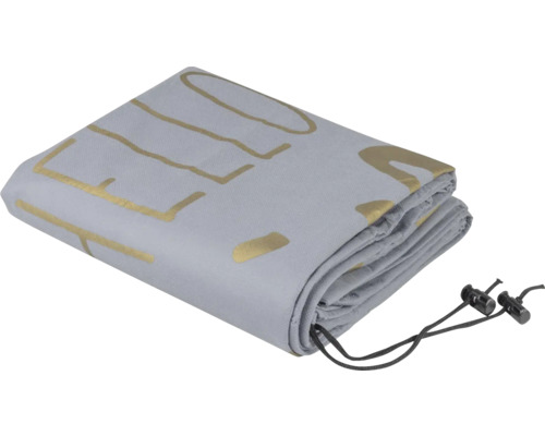 Zusammengefaltete Picknickdecke mit Zugband