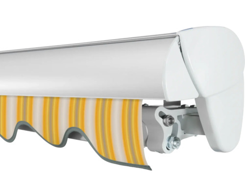 Markise mit gestreiftem Stoff und weißem Gehäuse