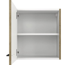 Armoire suspendue blanche ouverte avec une étagère