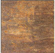 Plaque de métal couleur rouille avec texture irrégulière.