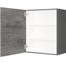 Armoire murale avec porte ouverte et étagères