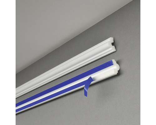 Profilé mural Rebecca autocollant 1,5 m, 20 x 25 mm Deux moulures décoratives blanches, dont une avec des bandes adhésives, pour la décoration des murs.