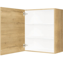 Offener Wandschrank mit Einlegeböden