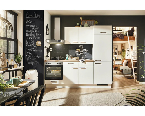 PICCANTE Plus Küchenzeile mit Geräten Sonera 220 cm weiß matt montiert