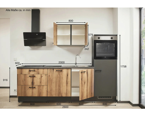 Cuisine avec hotte aspirante, évier, armoire suspendue et four encastrable avec dimensions en millimètres