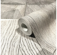 Tapetenrolle mit Holzoptik