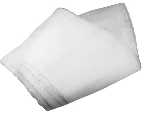 Weisses Mulltuch, gefaltet