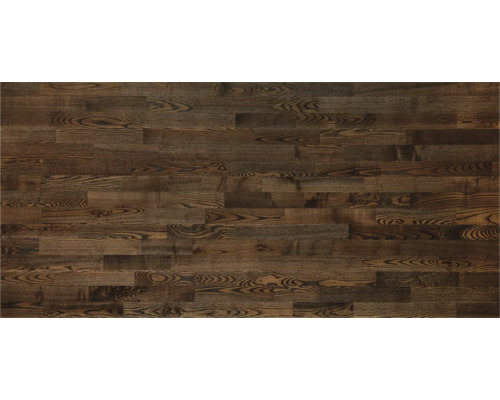 Verlegung von dunklem Holzlaminat