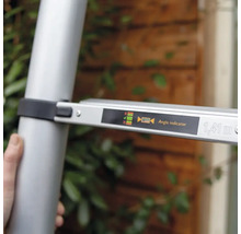 Detailansicht einer Leiter mit Winkelanzeige