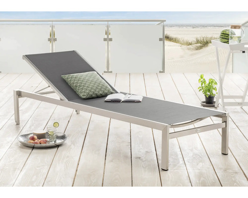 Rollliege Destiny Macao Edelstahl mit Rollen 210x65x35cm, verstellbar, anthrazit Sonnenliege mit Kissen und Getränken im Freien