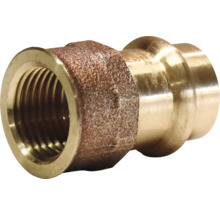 Raccord à sertir avec filetage femelle en métal