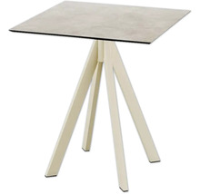Quadratischer Tisch mit Metallgestell