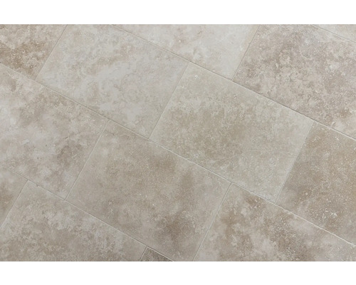 Pose de carreaux de sol en céramique pour l''intérieur