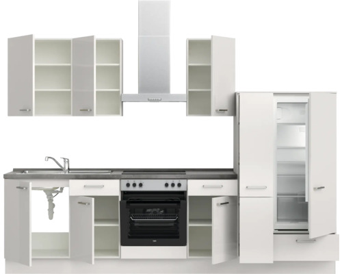 Komplette Küchenzeile mit Spüle, Herd, Dunstabzugshaube und Kühlschrank