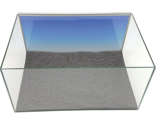 Aquarium vide en verre avec gravier