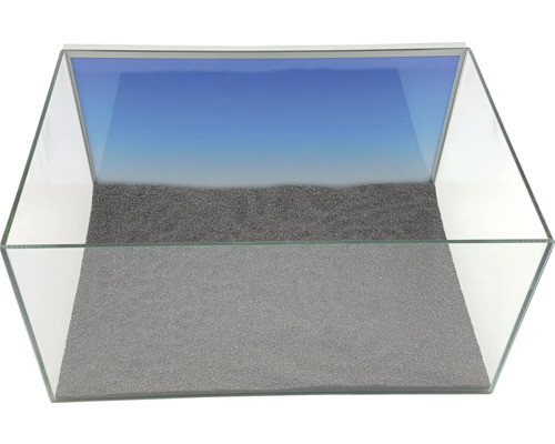 Glasaquarium mit Kiesboden und blauer Rückwand