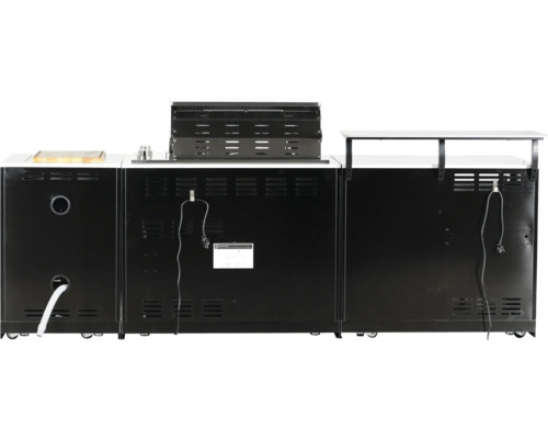 Vue arrière d''une cuisine extérieure avec différents modules