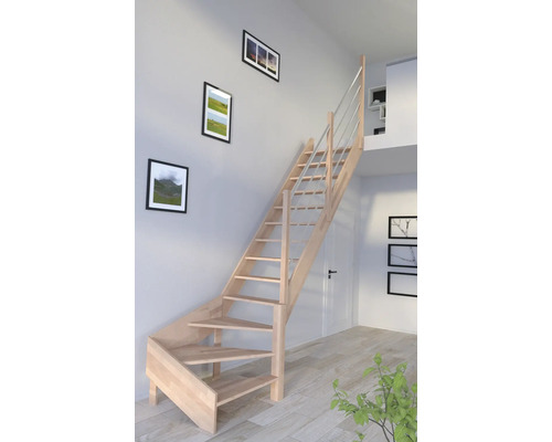 Escalier à limon latéral Pertura Notos hêtre bois lamellé-collé sans contremarches limon latéral non traité hêtre 1/4 tournant en bas à droite 83 cm 13 marches / 14 contremarches garde-corps à barres Vue d''une pièce avec escalier en bois et garde-corps en acier inoxydable