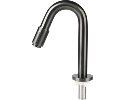 Wasserhahn aus Metall mit gebogenem Auslauf