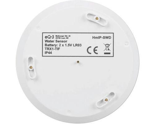 Unterseite eines runden, weißen Wassersensors mit CE-Kennzeichnung und Batterieinformationen