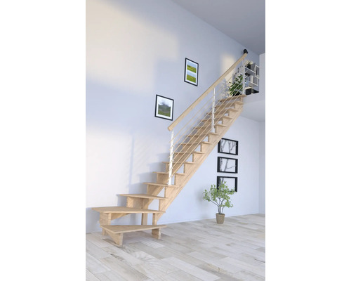 Escalier à limon latéral Pertura Atanas chêne sans contremarches limon latéral non traité chêne 1/4 tournant en bas à droite 80 cm 13 marches / 14 pas de marche garde-corps à barres Escalier en bois avec rampe dans une pièce lumineuse