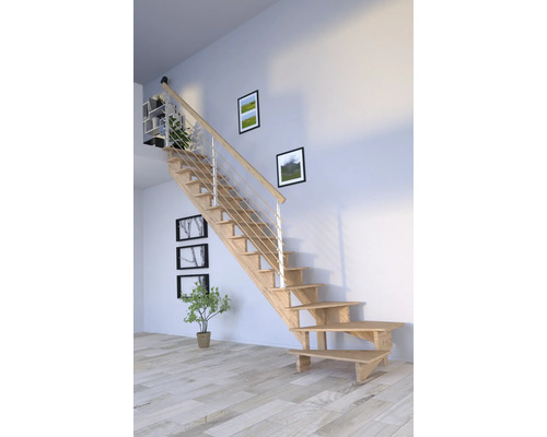 Escalier à limon latéral Pertura Atanas chêne sans contremarches limon latéral non traité chêne 1/4 tournant en bas à gauche 100 cm 13 marches / 14 pas de marche garde-corps à barres Escalier en bois avec rampe dans une pièce lumineuse