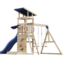 Spielturm aus Holz mit Rutsche und Schaukel