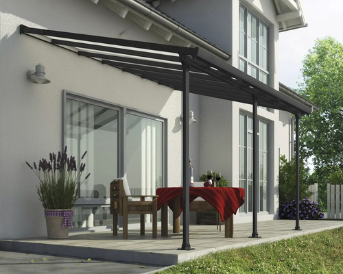 Terrasse mit Terrassenüberdachung und Tisch