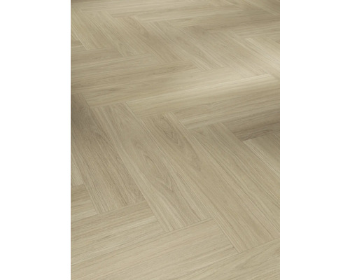 Verlegung von Laminatboden im Fischgrätmuster