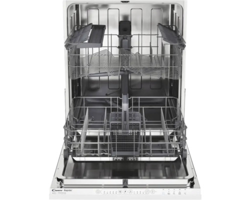 Innenansicht eines Geschirrspülers mit herausgezogenen Körben