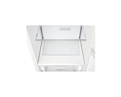 Vue intérieure d''un réfrigérateur avec étagère en verre et tiroir AdaptZone.
