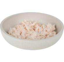 Schale mit Hühnchensalat