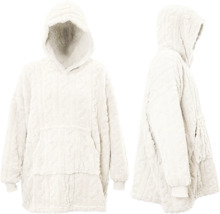 Flauschiger Kapuzenpullover mit Tasche in Vorder- und Seitenansicht