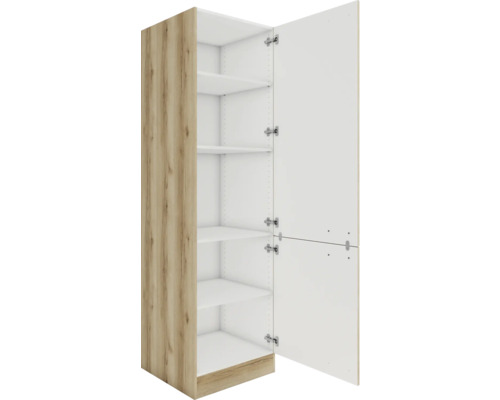 Armoire haute ouverte avec étagères et revêtement en bois