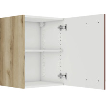Offener Hängeschrank mit einer Tür in Holzoptik und Regalböden
