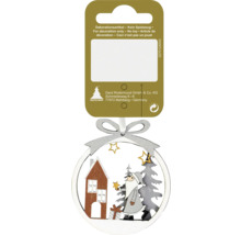 Weihnachtsbaumschmuck mit Haus-, Tannenbaum- und Weihnachtsmannmotiven